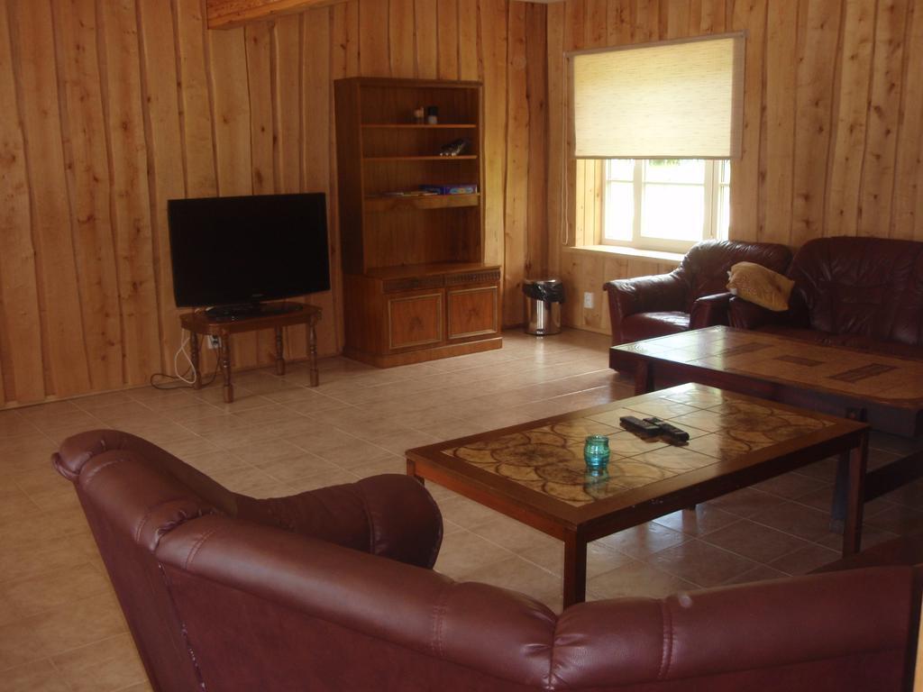 Pauka Holiday House Palli Ngoại thất bức ảnh